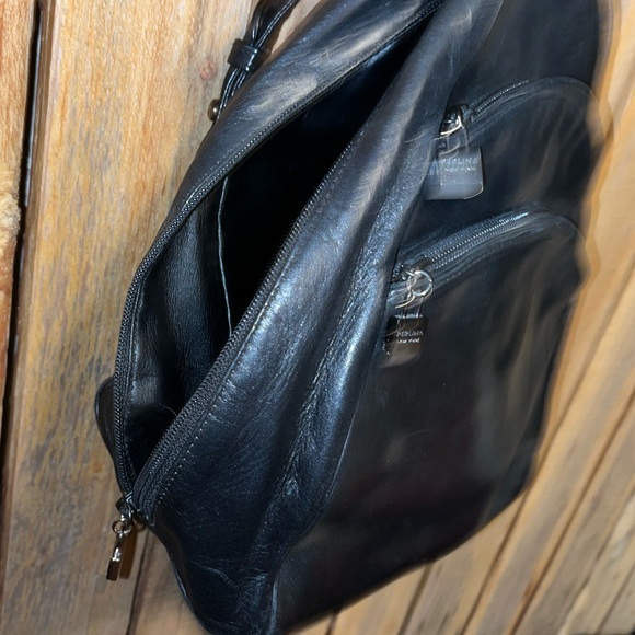 Perlina  Black Leather Backpack - Picture 6 of 9